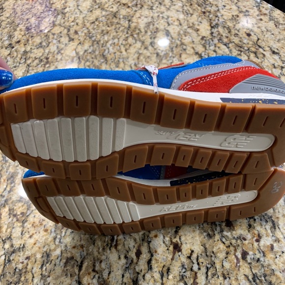 New Balance 996 Blue Red Suede Sneakers - Picture 3 of 9